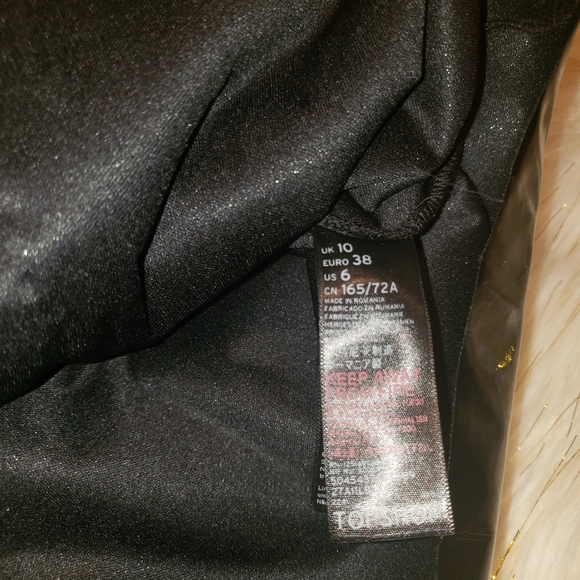 🤑3×25🤑 NWOT! BLACK PATENT MINI SKIRT - Picture 5 of 7